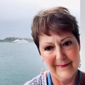 Meet your Posher, Patricia